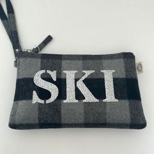 Clutch/ Wristlet